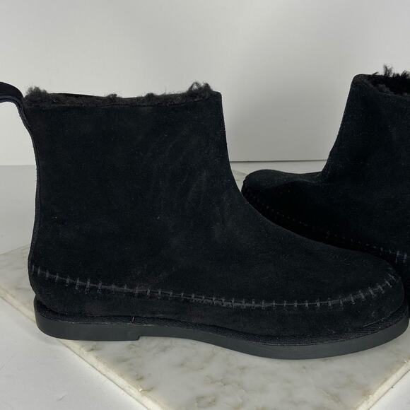 NEW Steve Madden Moccasin Boots Tommy Bootie Black Suede Shearling Lined 5 $110 - Picture 7 of 12